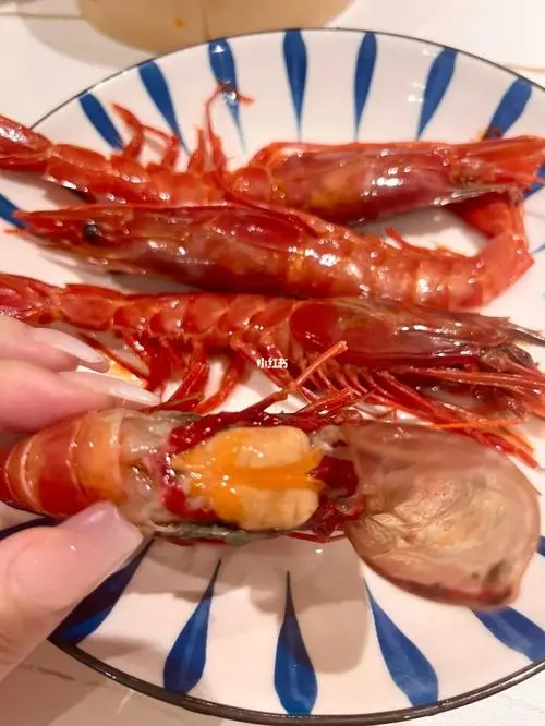 红魔虾和黑虎虾的区别 金刚虾和黑虎虾的区别