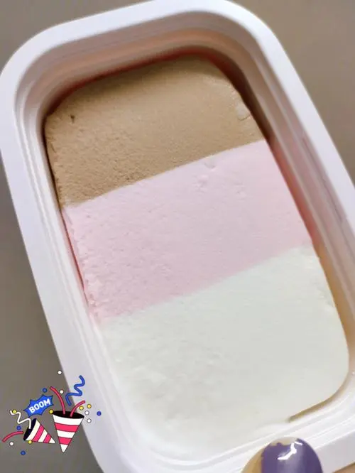 三色冰淇淋热量分析及相关信息（三色冰淇淋热量）