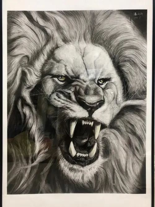 素描狮子图片：霸气十足的艺术作品（素描狮子图片霸气）